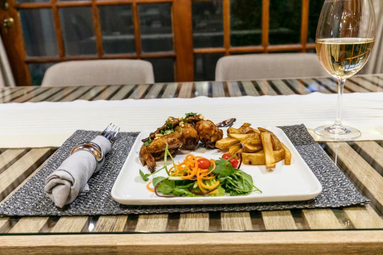 Orchid Luxury Boutique Guesthouse Габороне Экстерьер фото