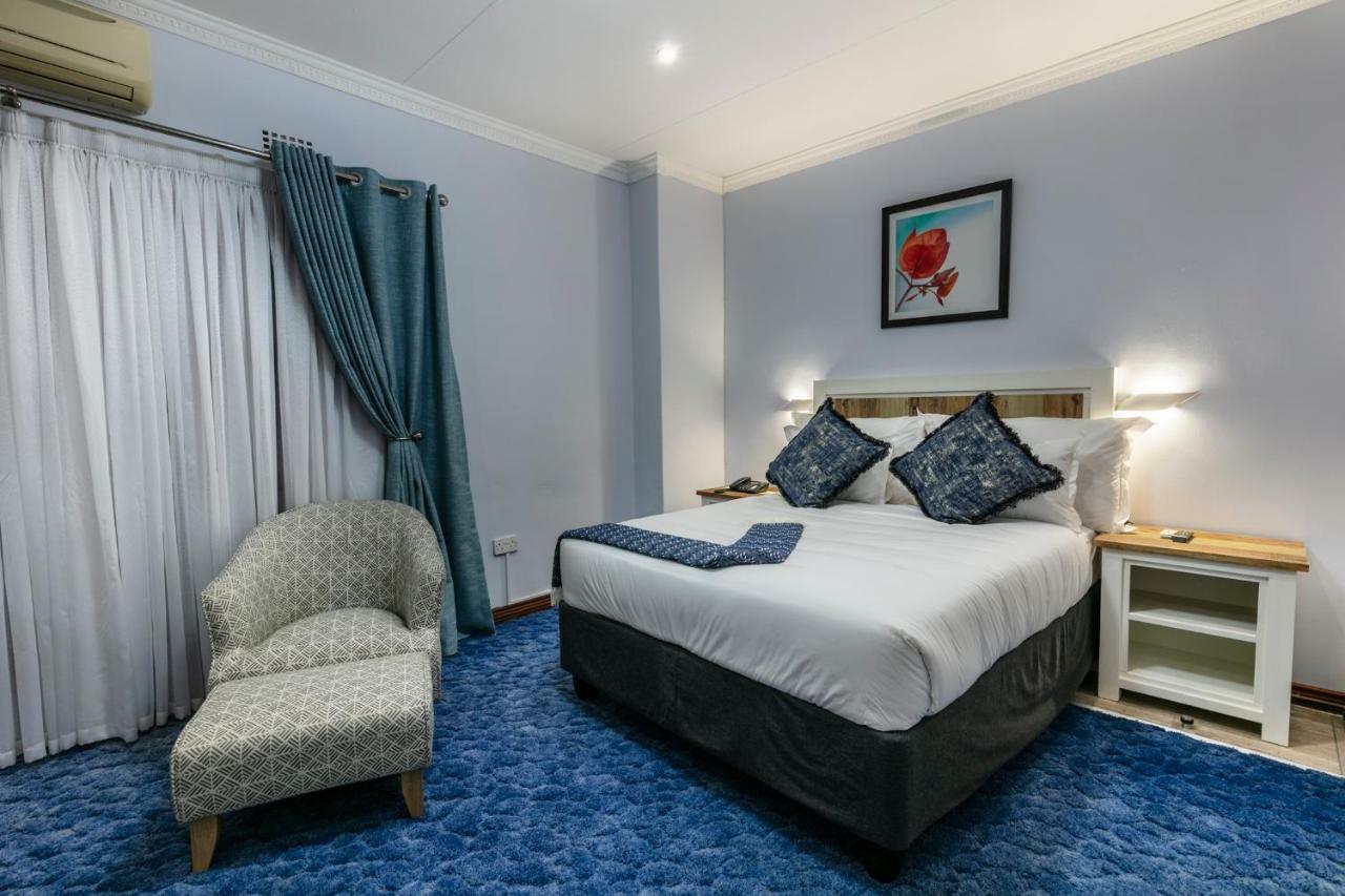 Orchid Luxury Boutique Guesthouse Габороне Экстерьер фото