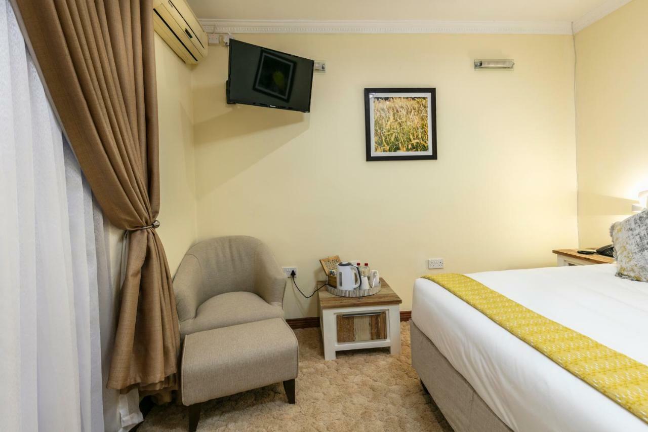 Orchid Luxury Boutique Guesthouse Габороне Экстерьер фото