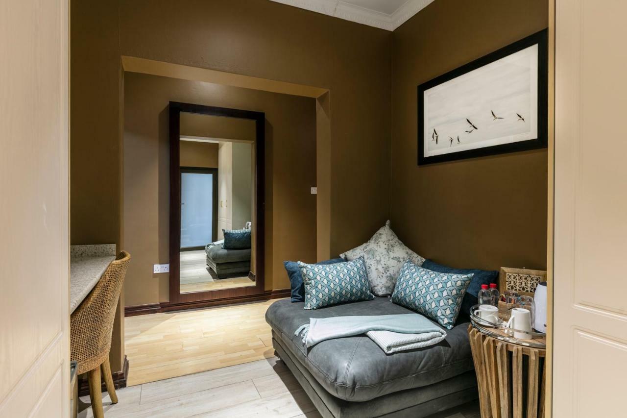 Orchid Luxury Boutique Guesthouse Габороне Экстерьер фото